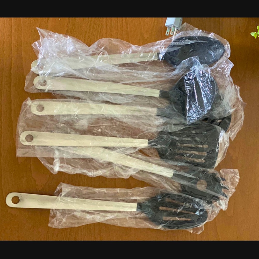 6-piece utensils set